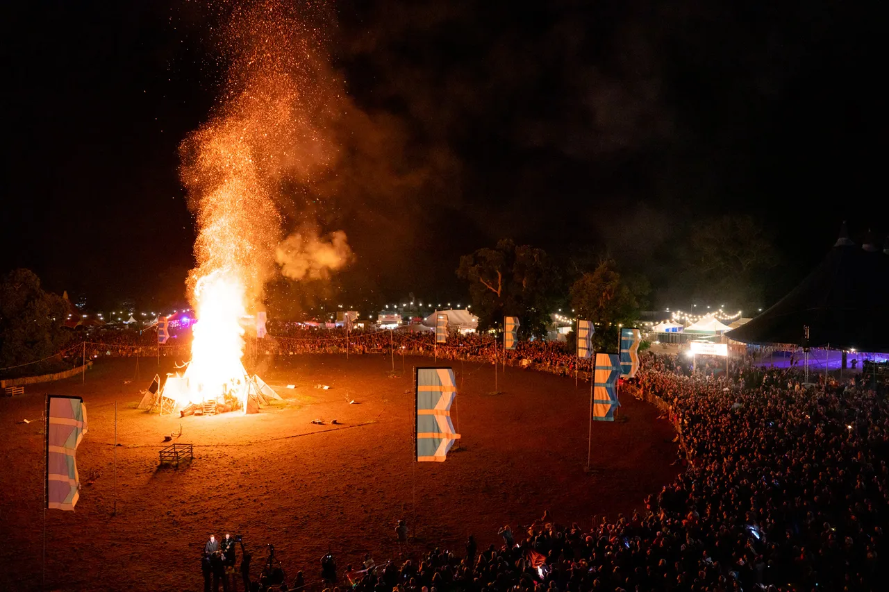 Green Man   Burn   Credit  Parri Thomas