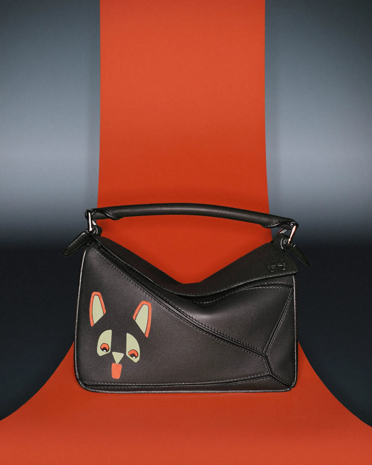 LOEWE_SS26_PRECO_GIFTING_CAMPAIGN_16