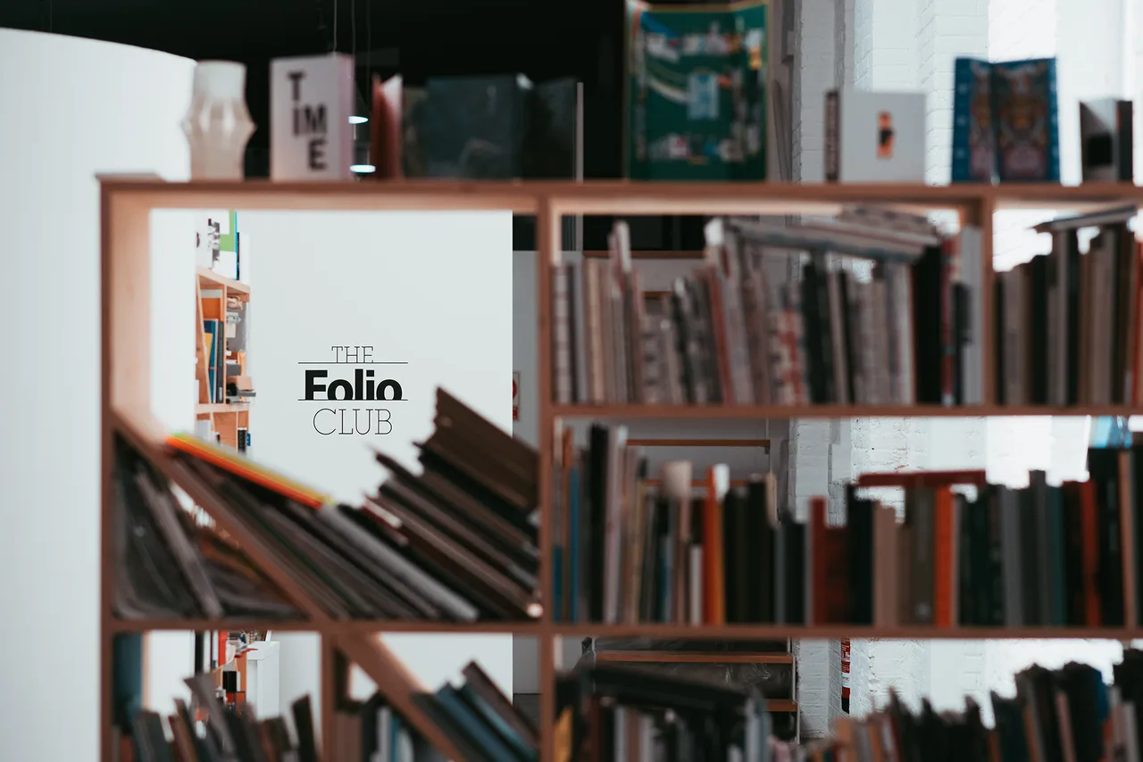 The Folio Club X Emidelpiccolo 136