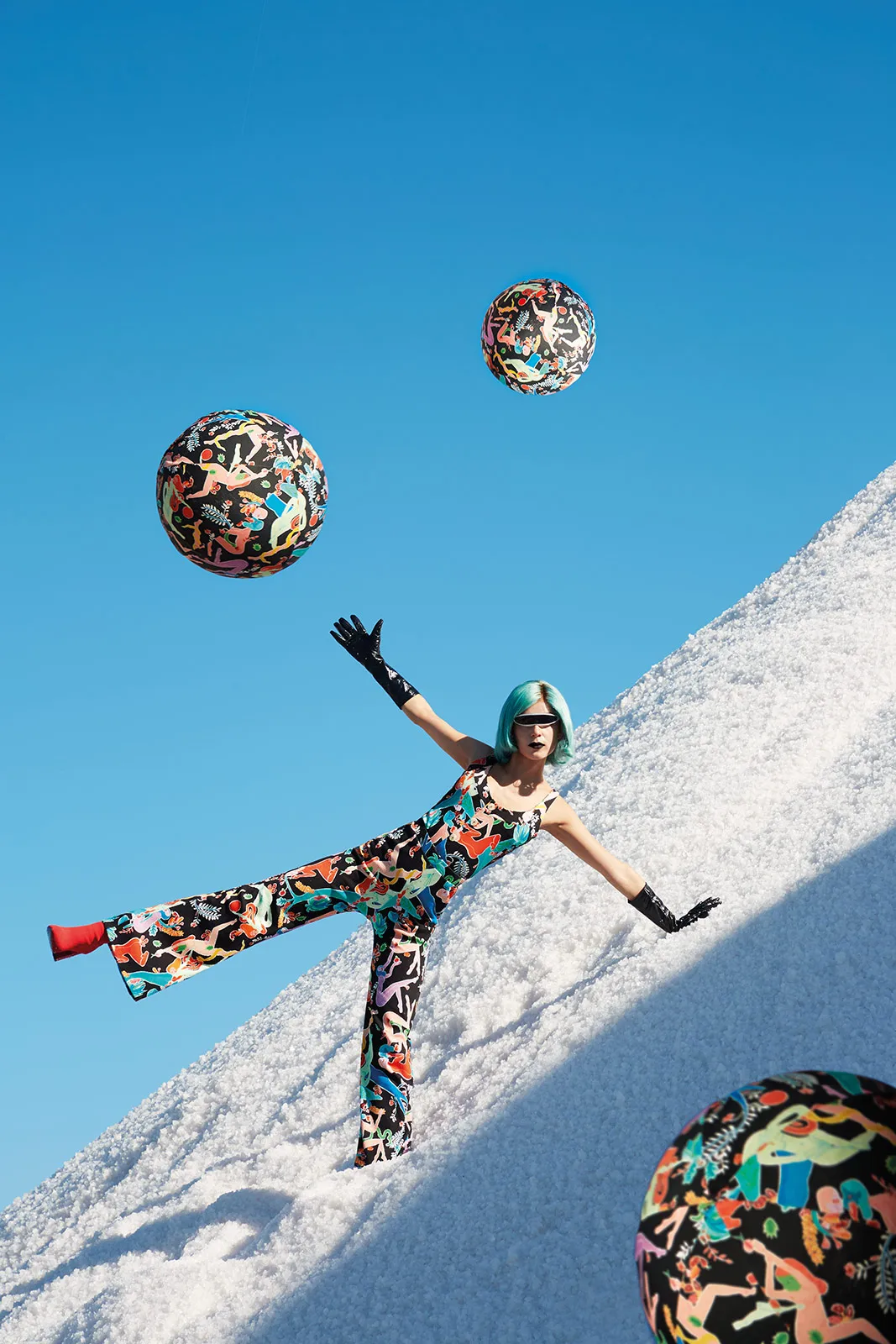 Desigual X Miranda Makaroff Metalmagazine 6
