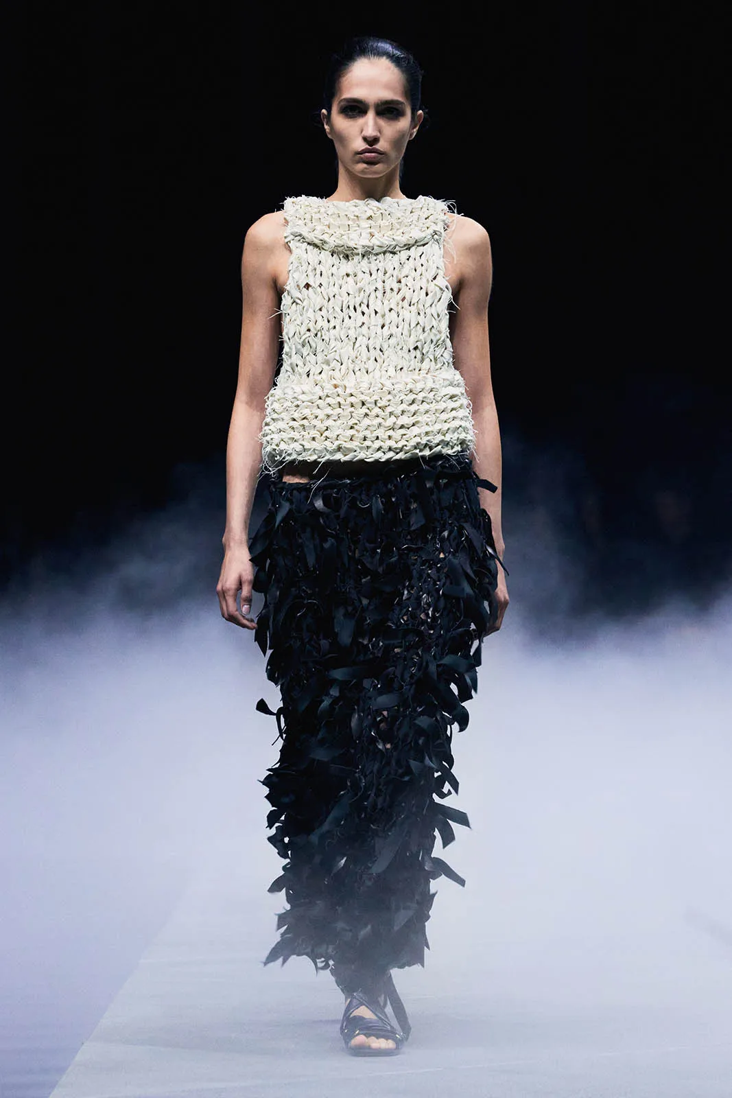 KHAITE_S26_RUNWAY_HANNA-TVEITE_11
