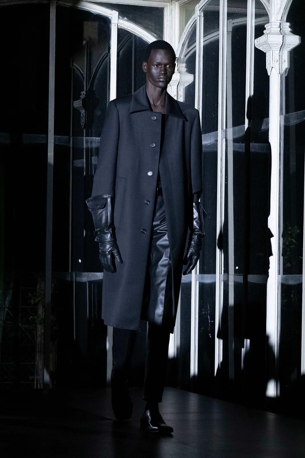 look0005.jpg