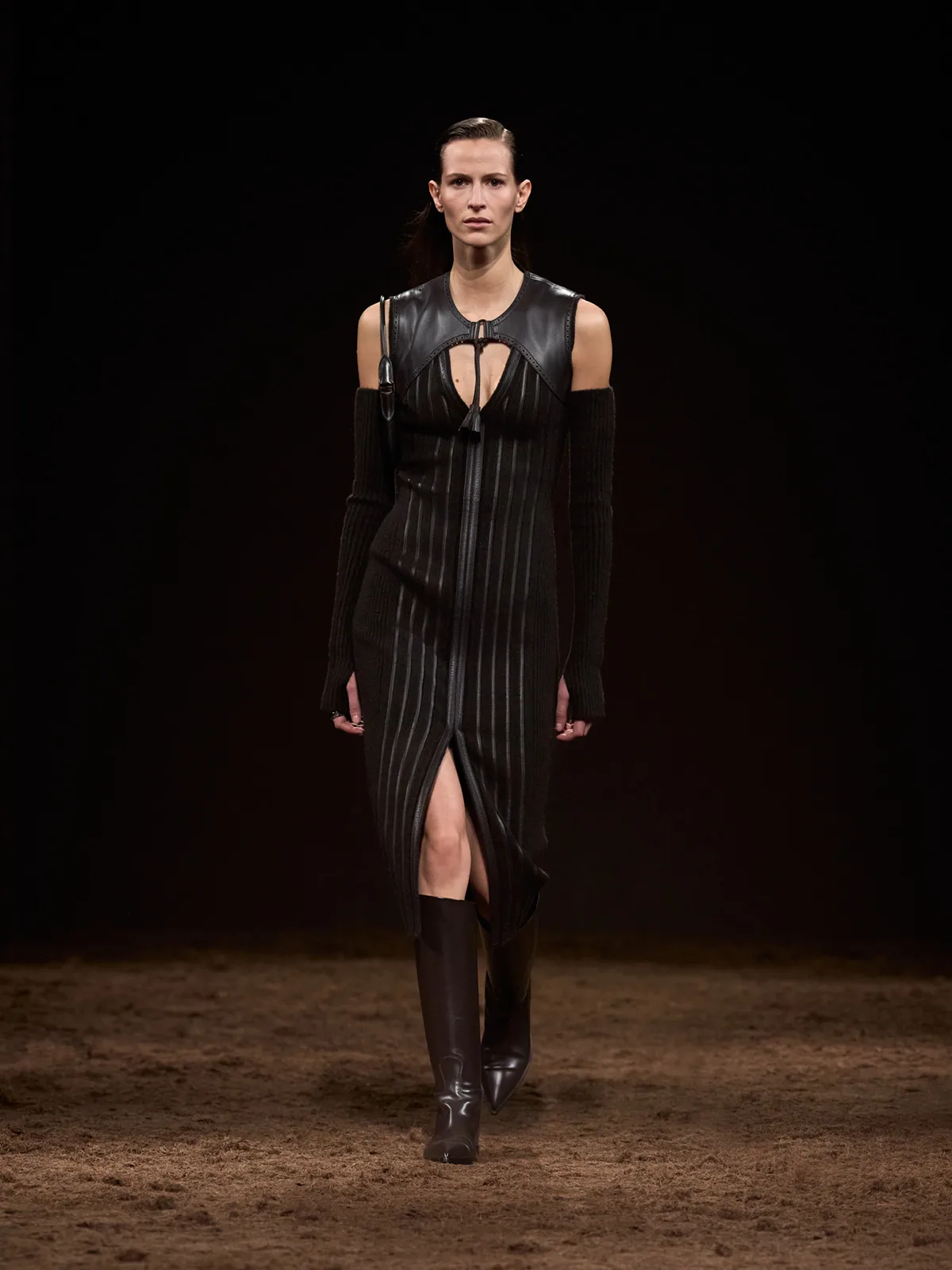 HERMES_WRTW_FW25_Runway_FilippoFior_40.jpg