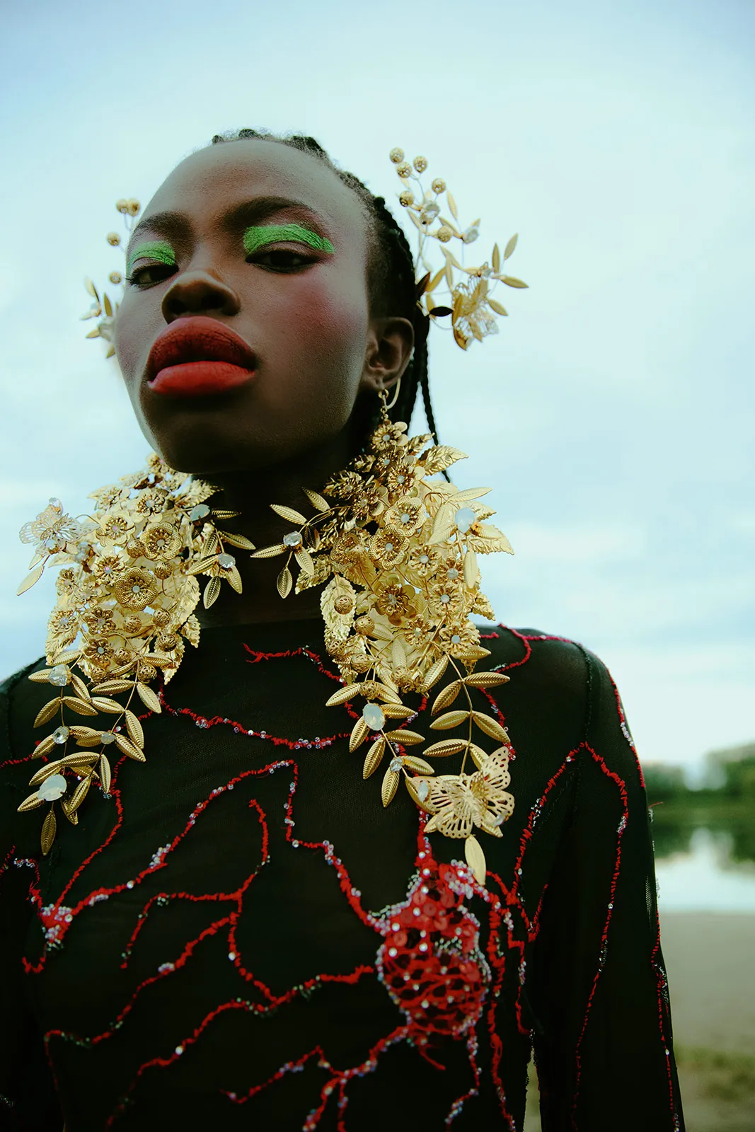 Suzana Holtgrave Metalmagazine 14