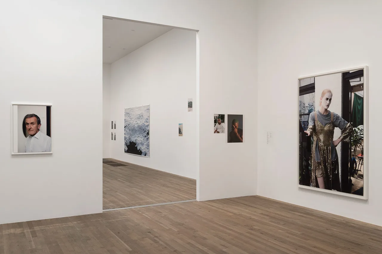 Tillmans Press 21