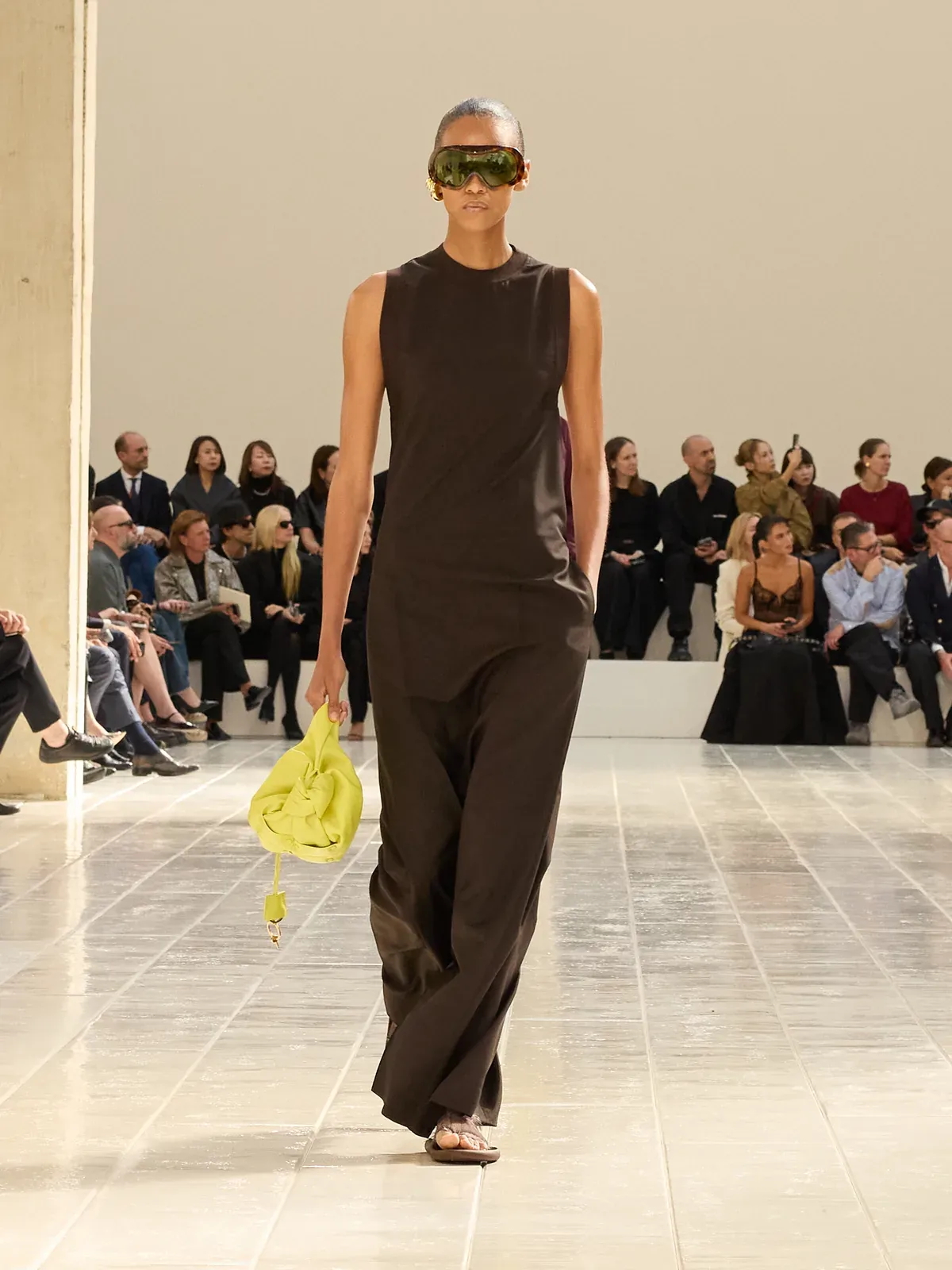metal-balenciaga-ss27-31