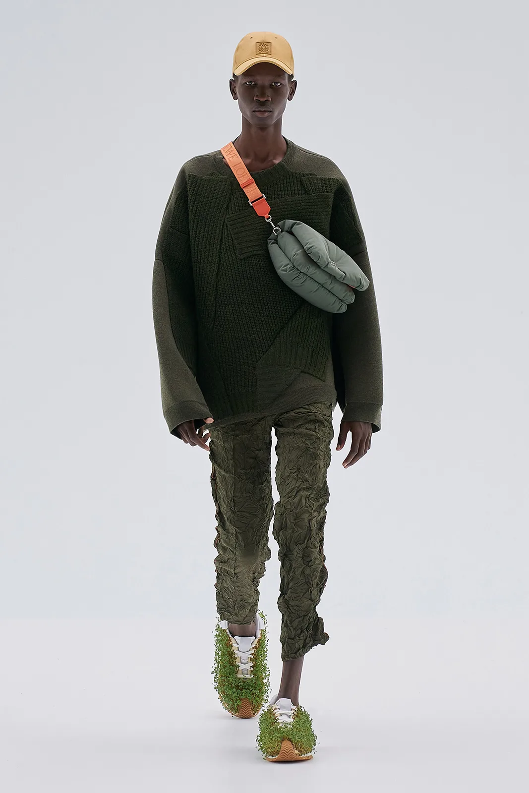 Loewe S S23 Mens Show Runway Look 23 Front Rgb Cropped 2x3 23