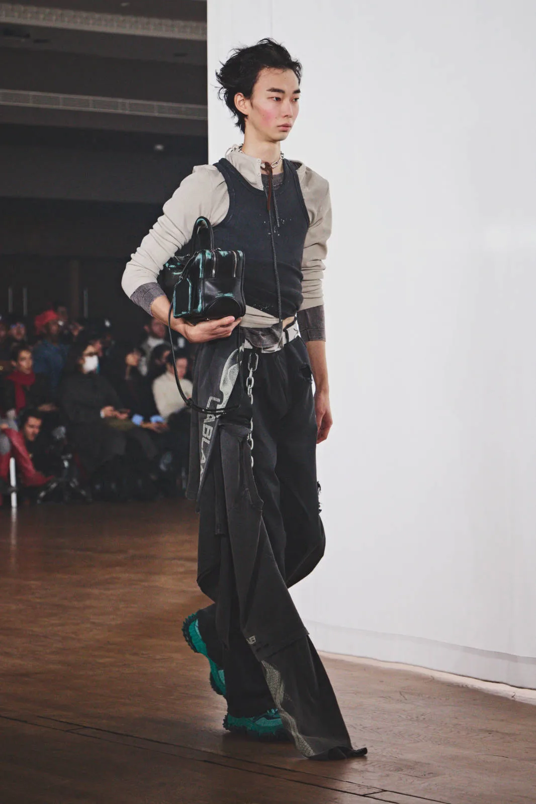 Camperlab_fw26_runway_press_look_07