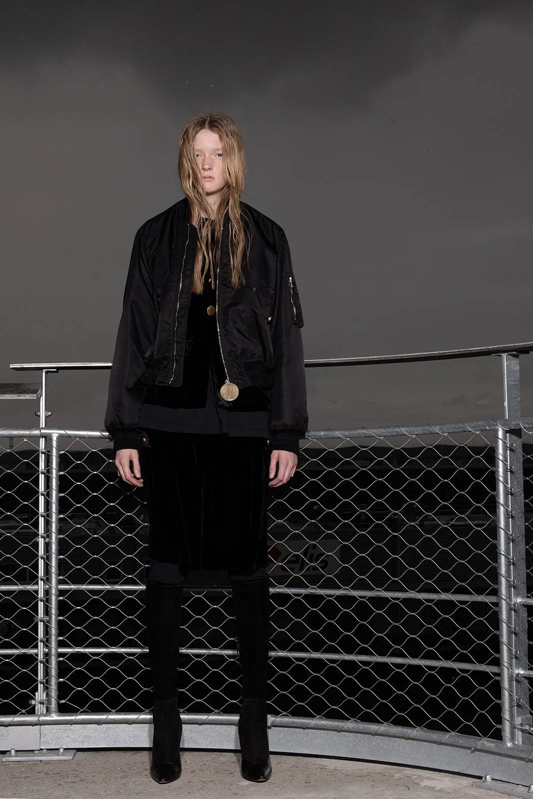 Coco Neuville Metalmagazine 20