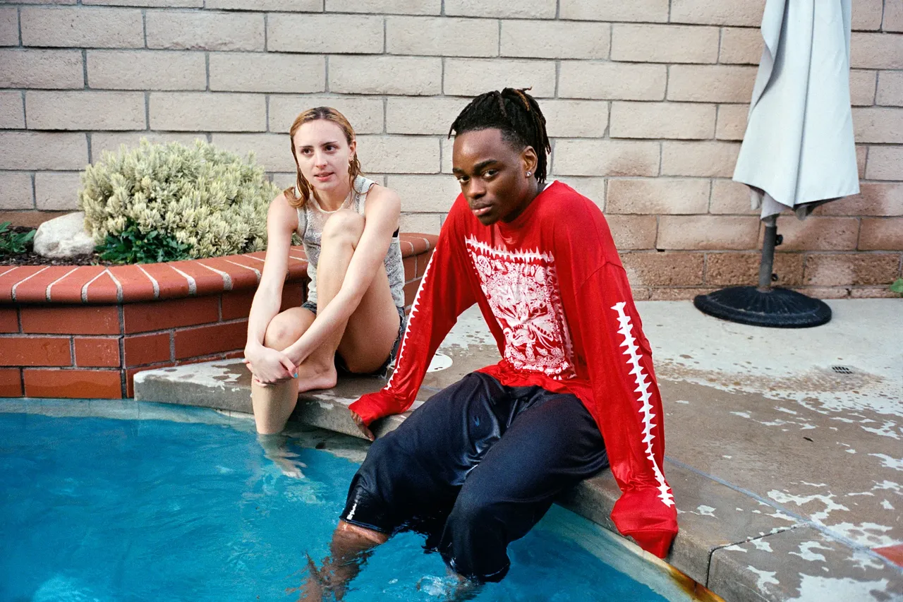 metal-ed-templeton-x-bershka-14