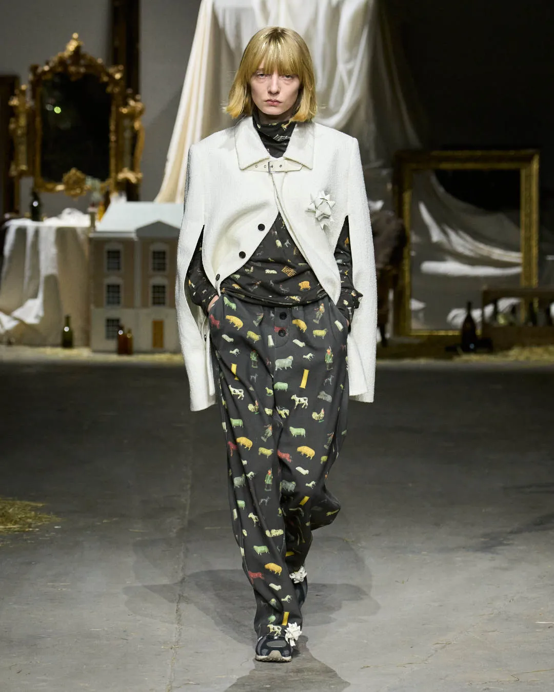 Oscar Oyuang F26 Look 17