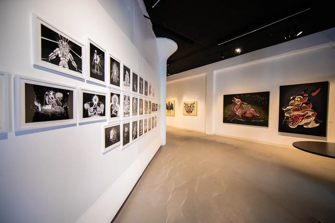 Mirus Gallery Install 9