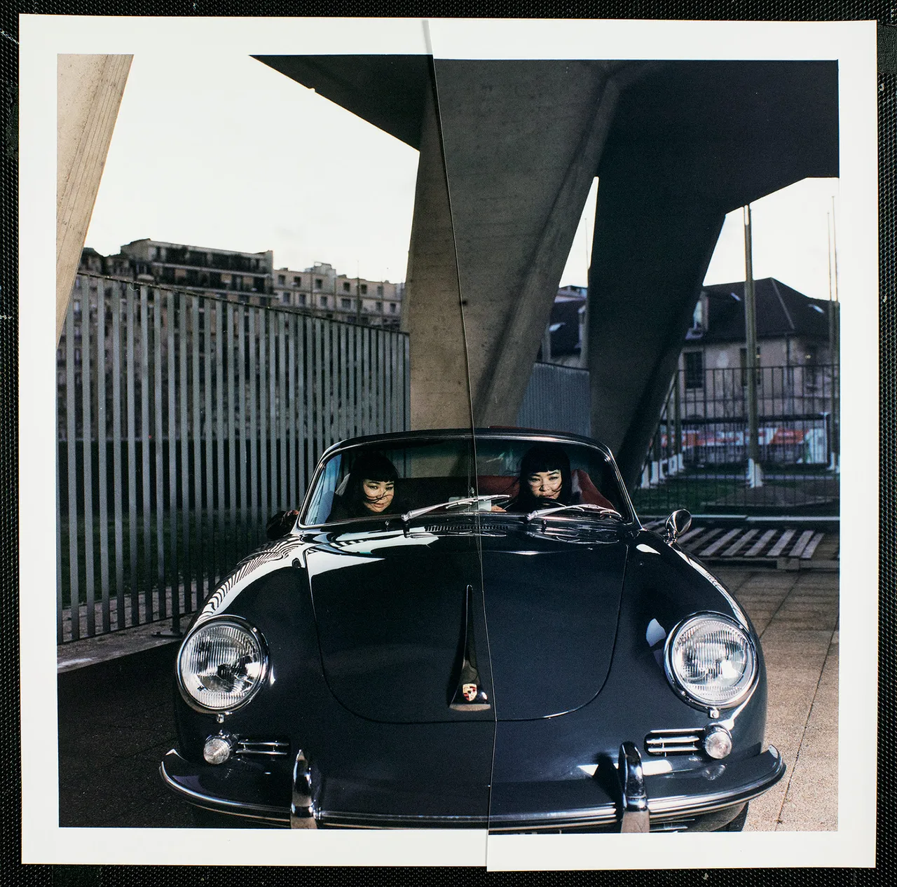 Loewe Publication 32 Metalmagazine 1