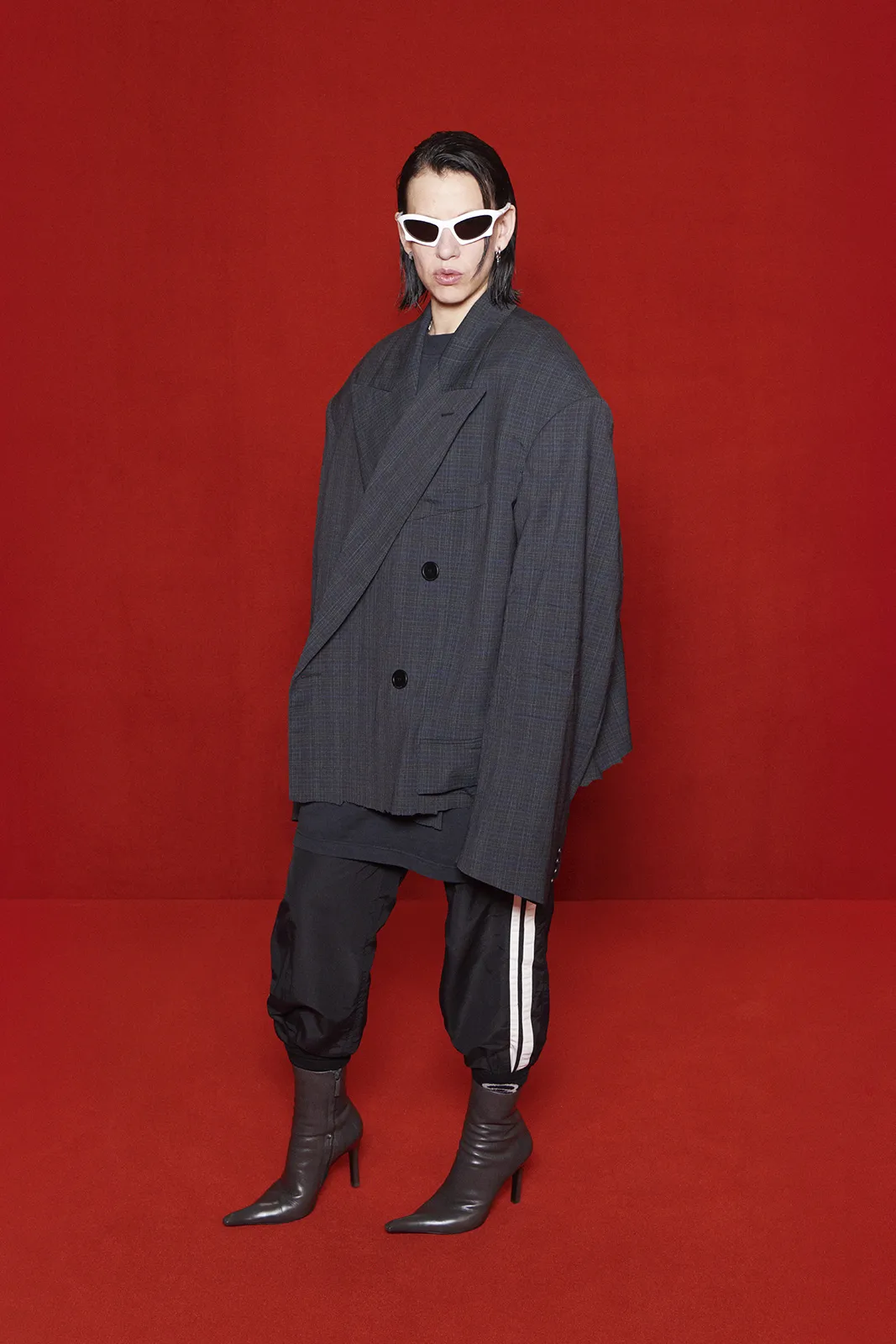 Balenciaga Summe R22 Metalmagazine 13
