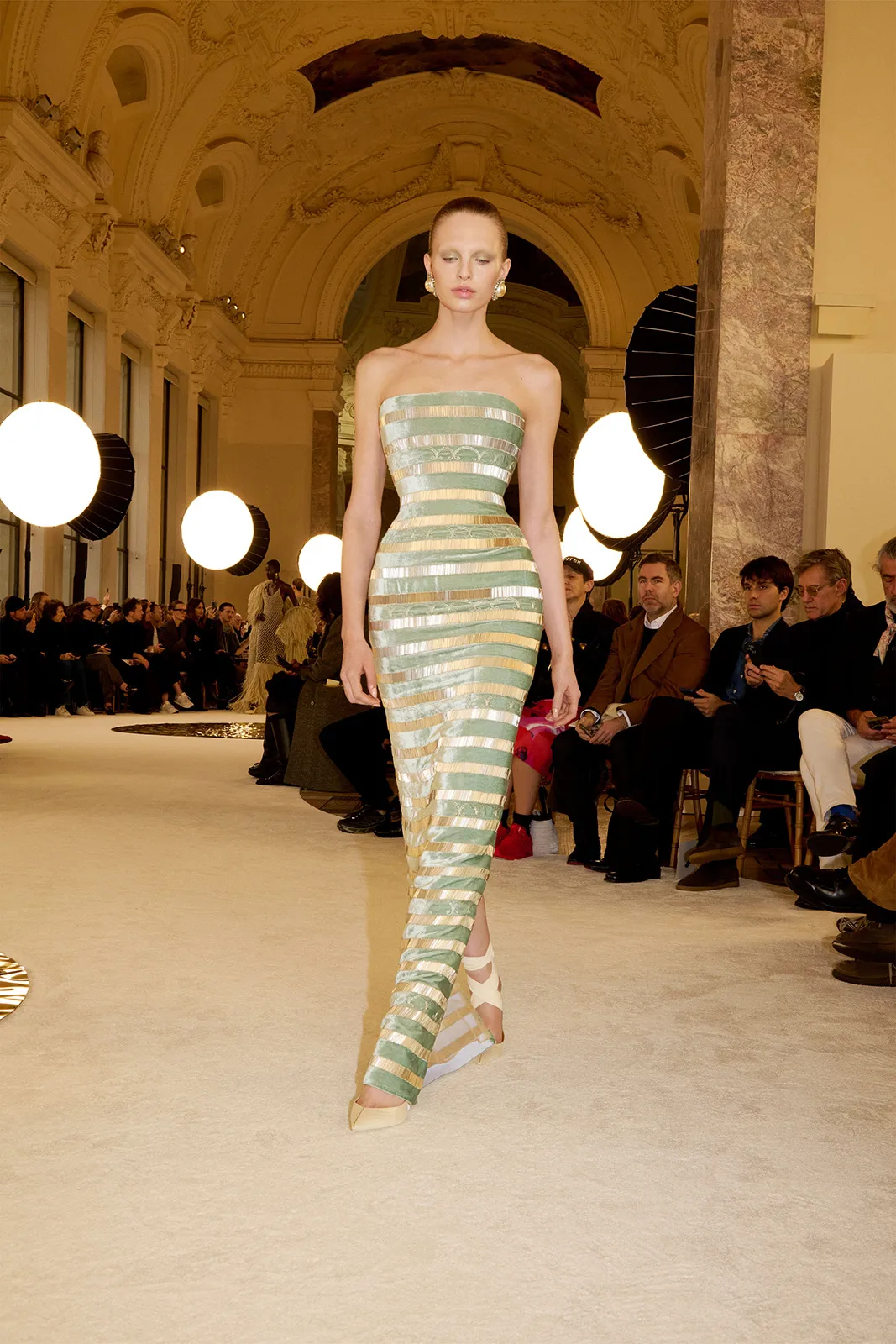 SCHIAPARELLI_HCSS25_LOOK28