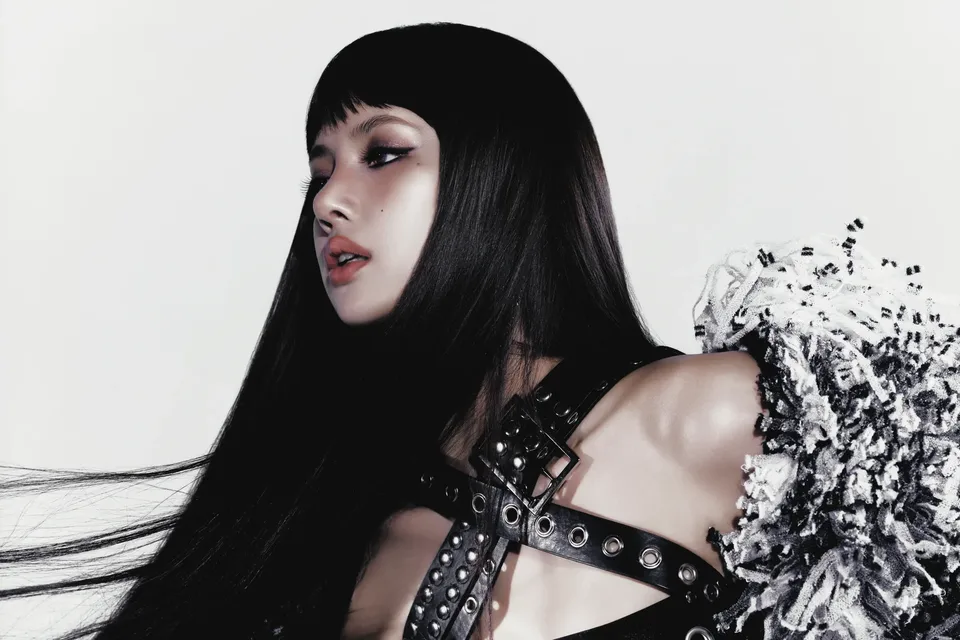 LISA – Press Play