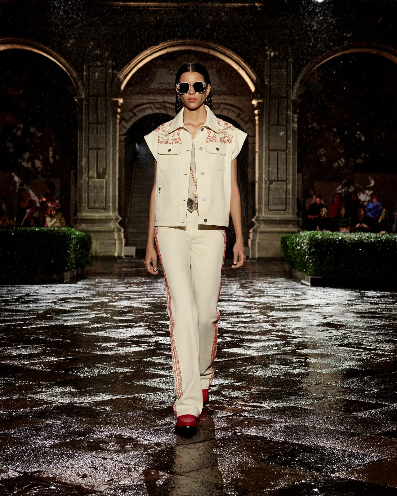 Dior Cruise 2024 15