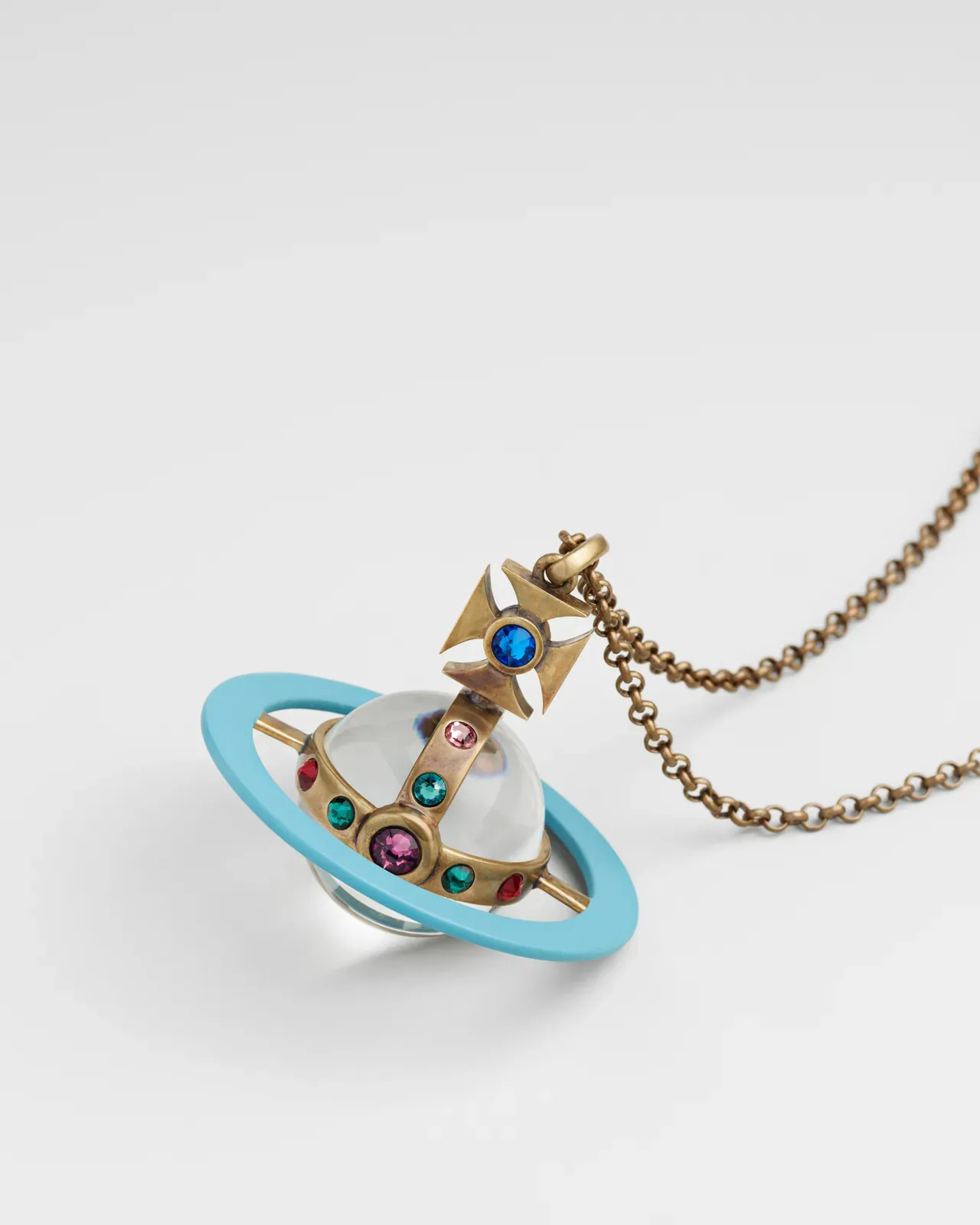 metal-fashion-exhibitions-04.webp