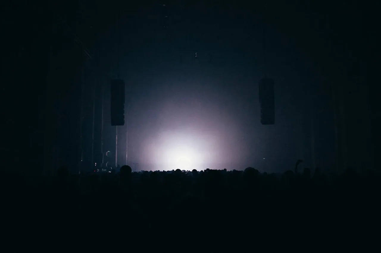 Altar Metalmagazine 2.jpg