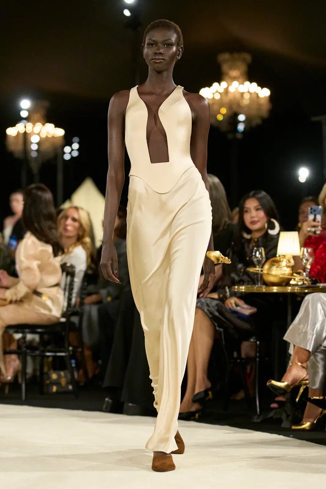 metal-schiaparelli-ss27-10