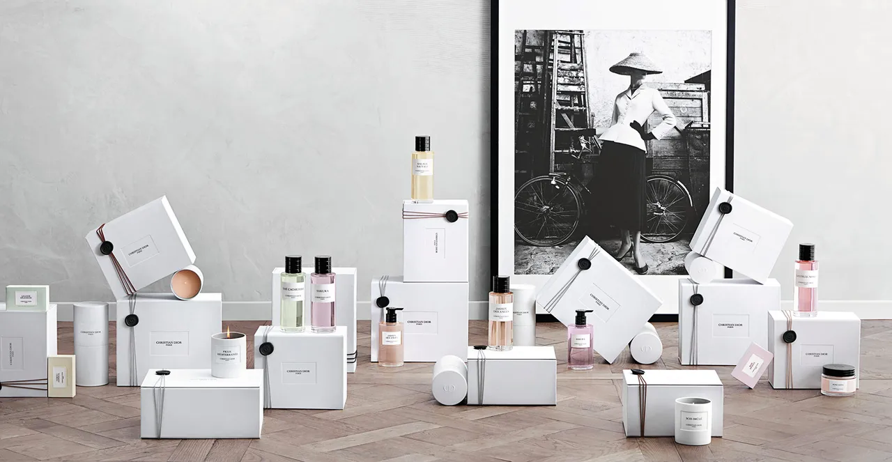 Maison Christian Dior Metalmagazine 3
