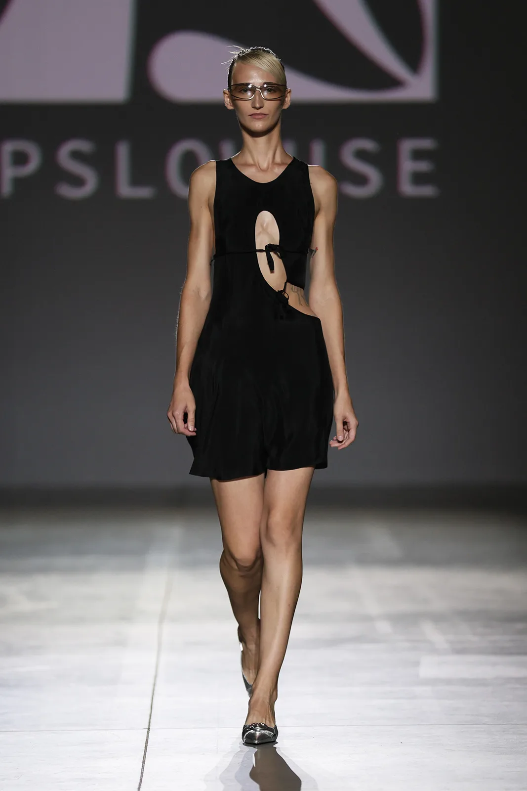 UFW_SS_25_TONiA-UPSLOWUSE-catwalk_Credit_Andriy-Sokolov-(20)