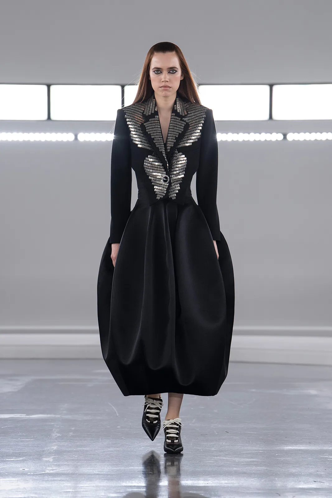 Louis_Vuitton_Women_s_Pre-Fall_2024_56