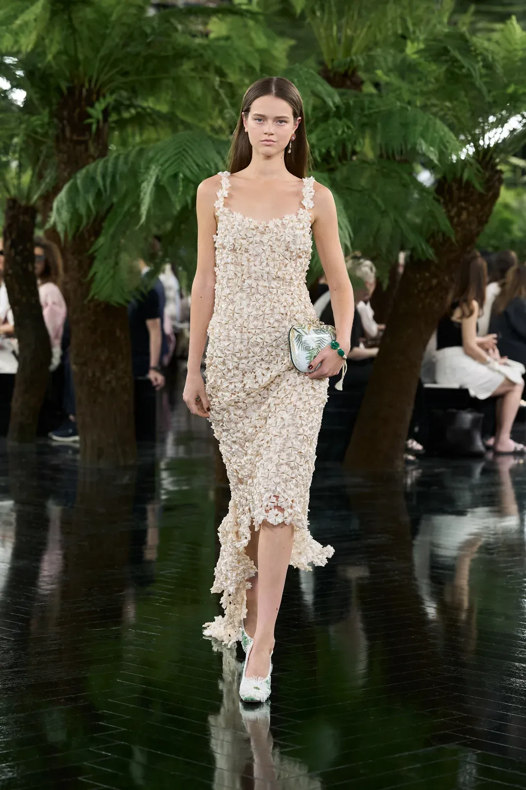 metal-dior-haute-couture-f-w-2026-39