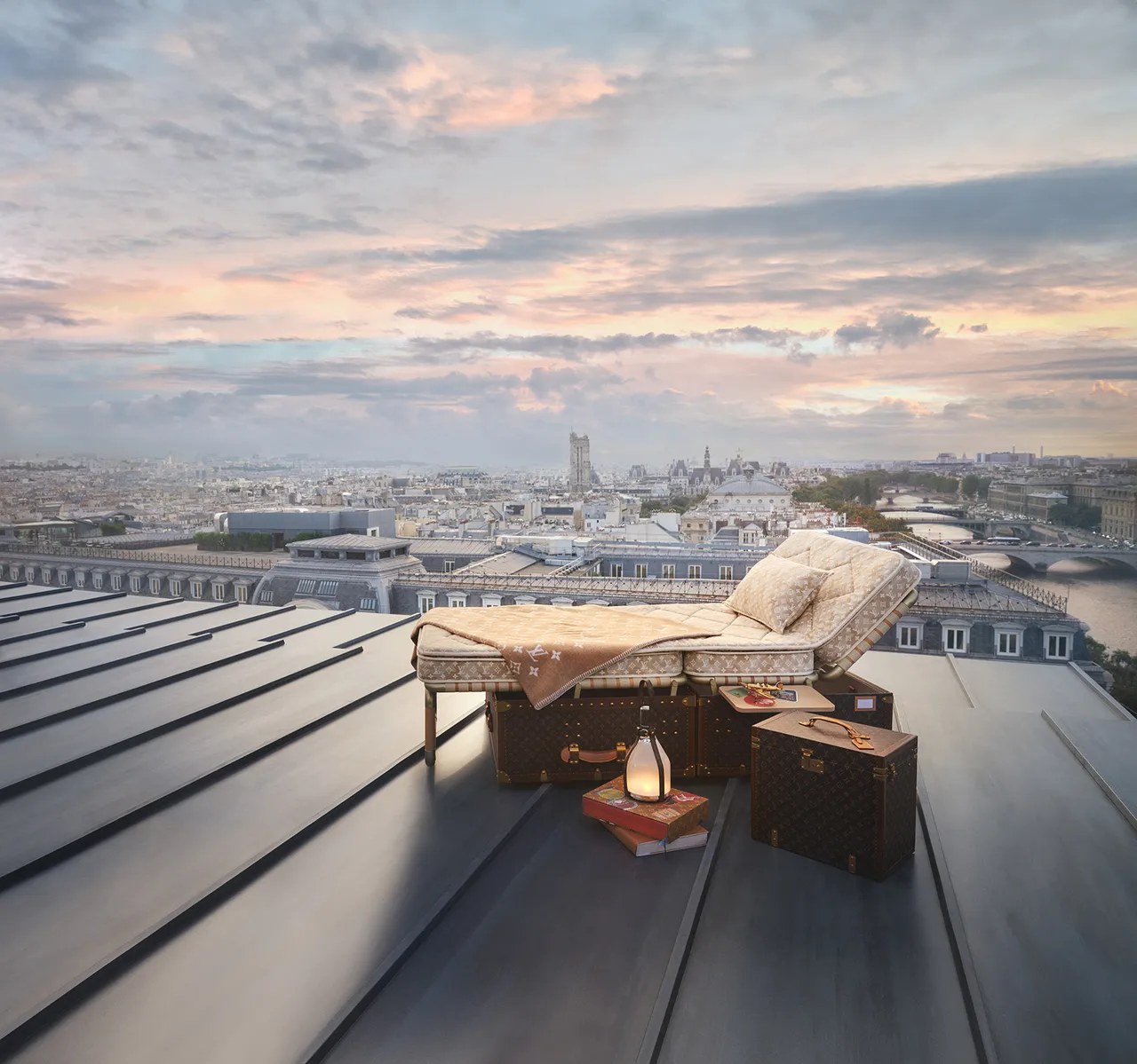 Louis-Vuitton_Bed-Trunk_3