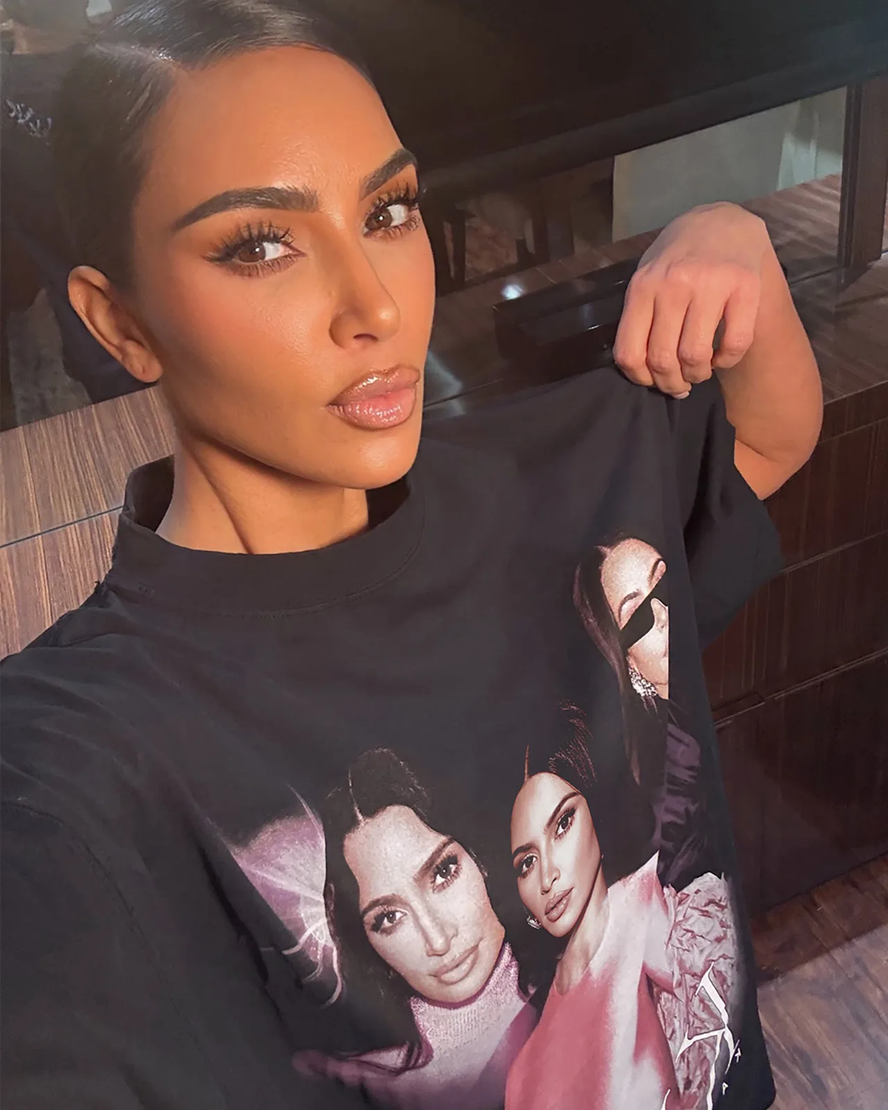 Balenciaga: Brand Ambassador Fan Club