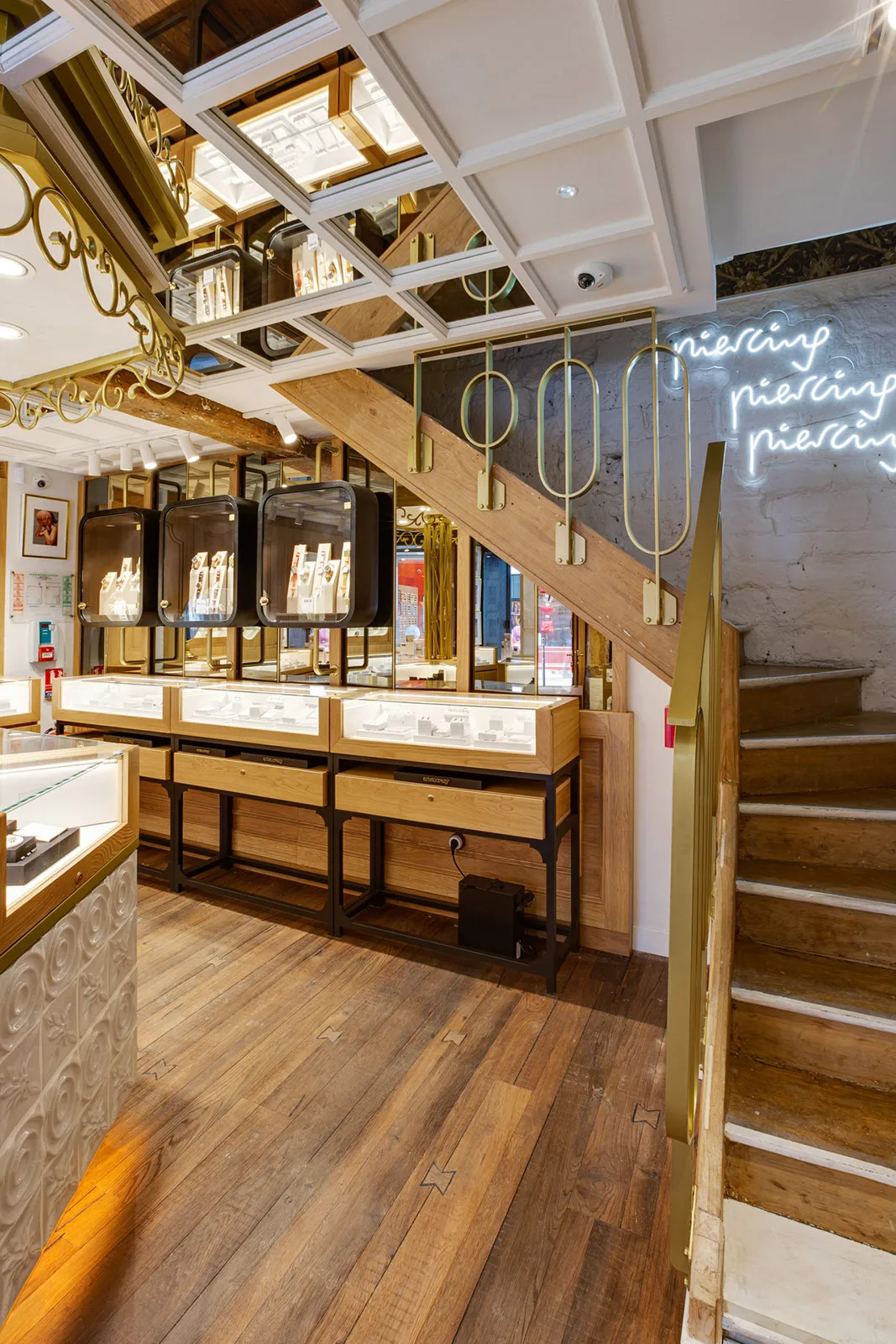 Aristocrazy Paris Le Marais 4