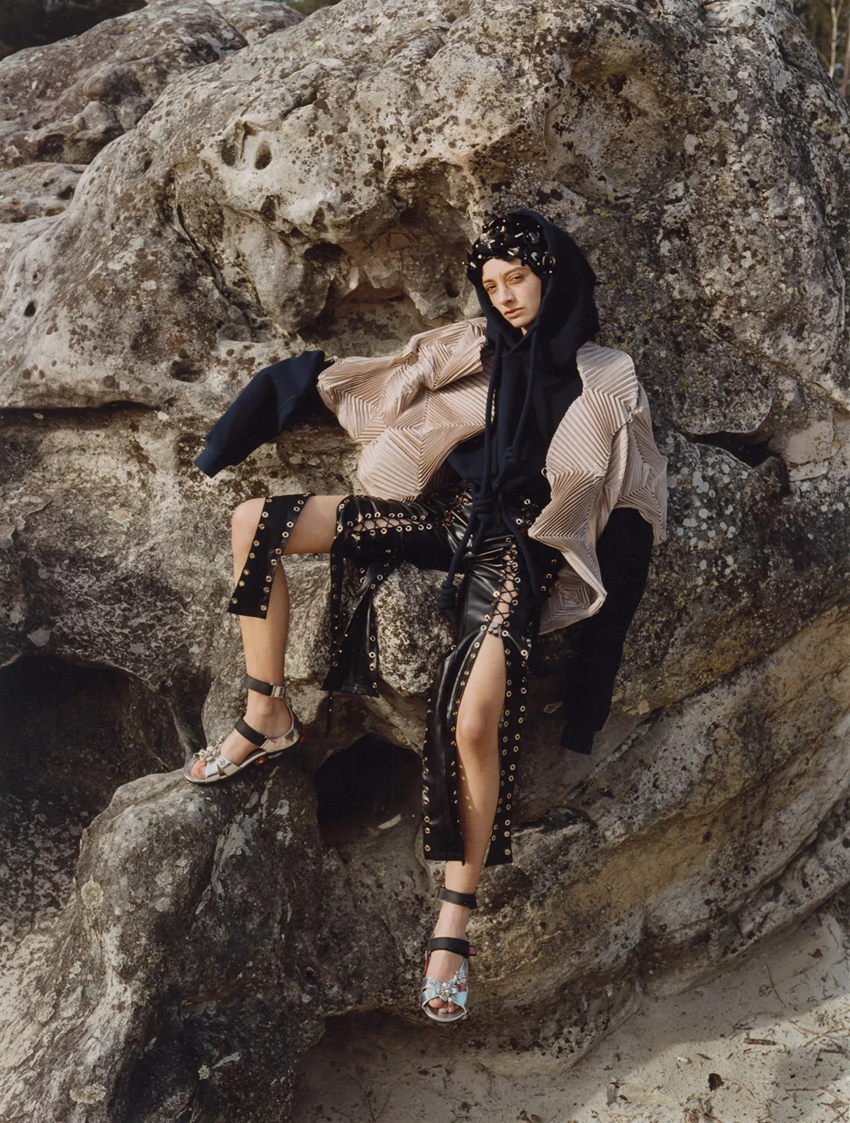 Alex Huanfa Cheng Metalmagazine 13