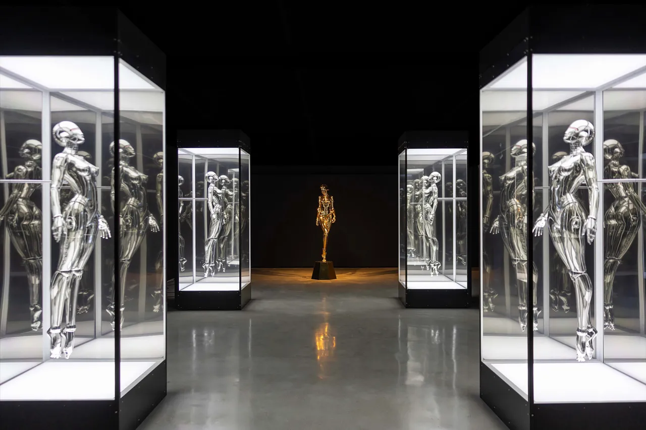 Hajime_Sorayama_5
