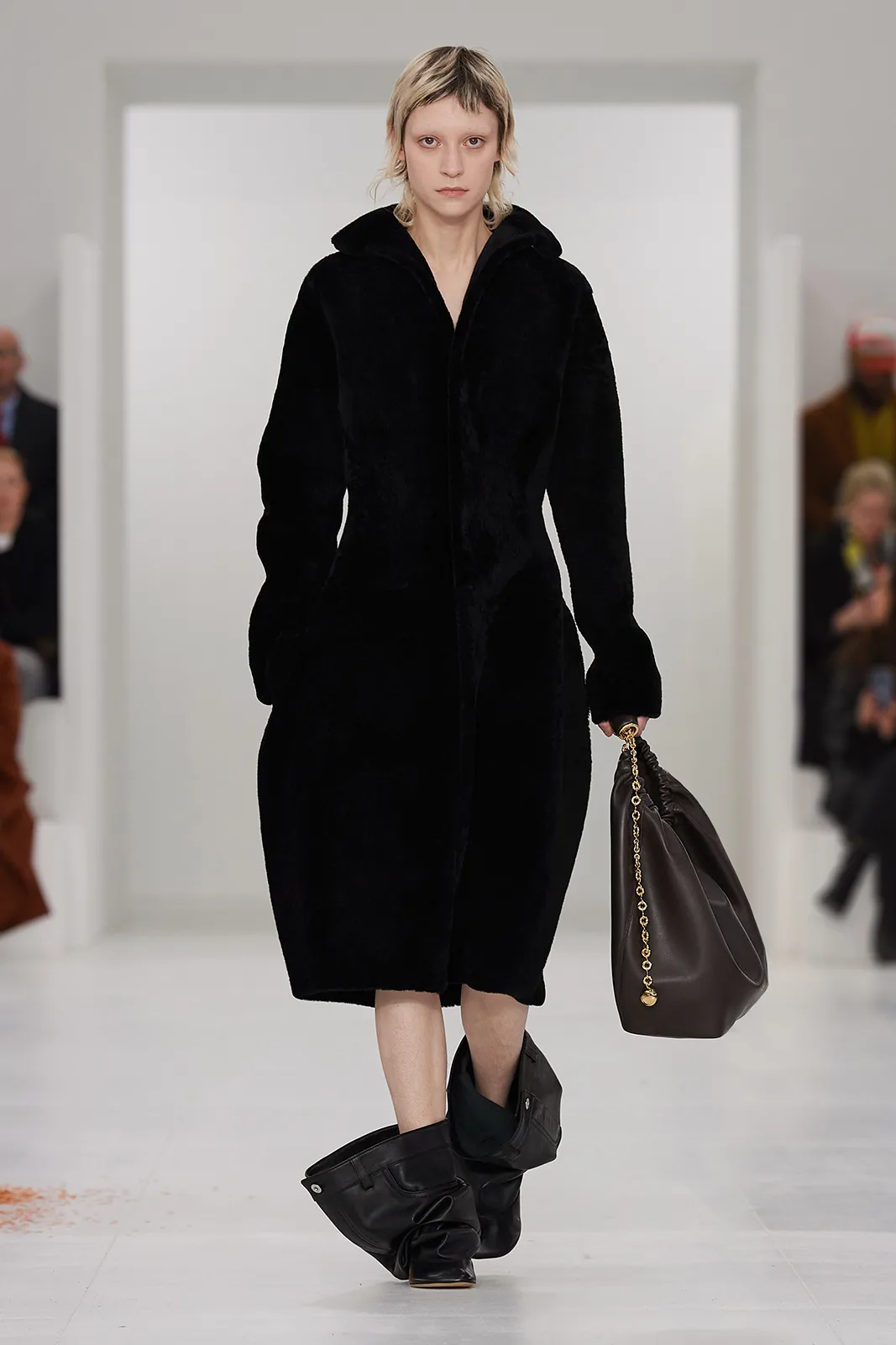 Loewe F W23 Ww Show Runway Look 48