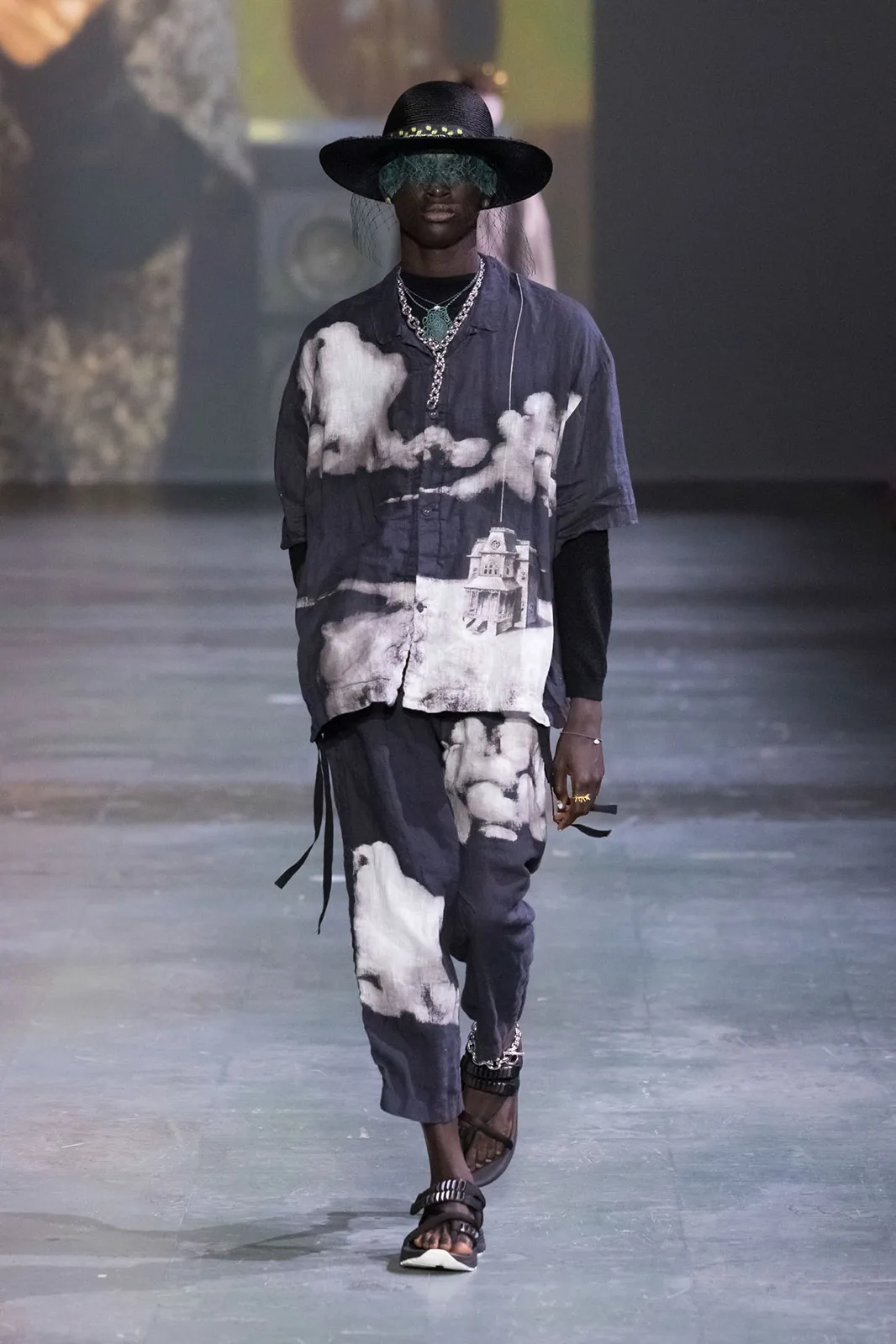 Undercover_2.jpg