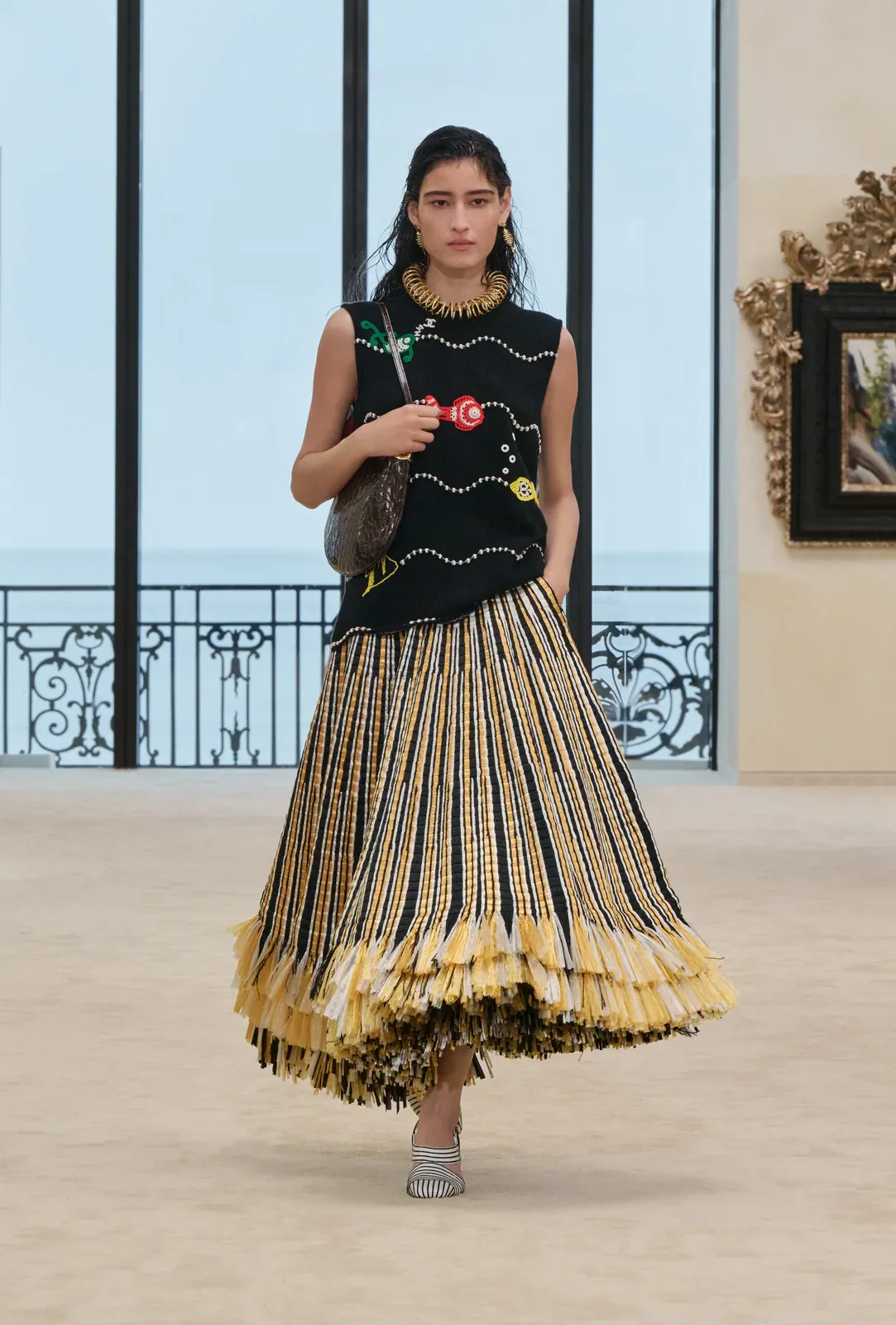 metal-chanel-cruise-edit-25.webp
