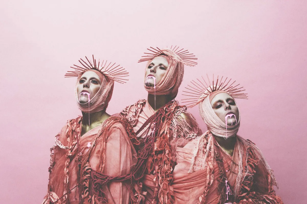 Eliotleehazel Metalmagazine4