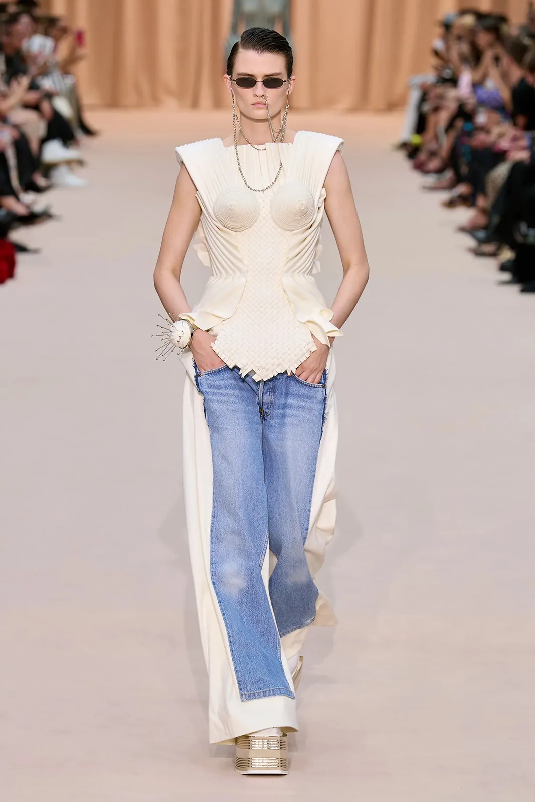00023 Jean Paul Gaultier Fall 2022 Couture Credit Gorunway