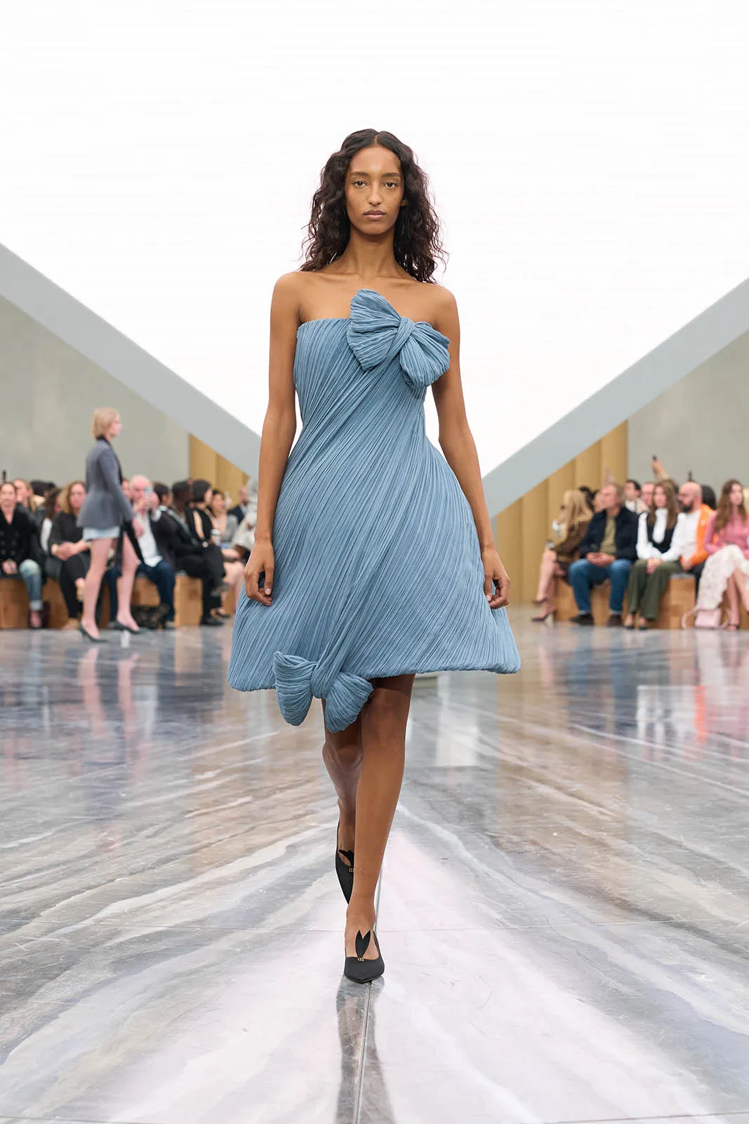 DIOR_W_RTW_SS26_15