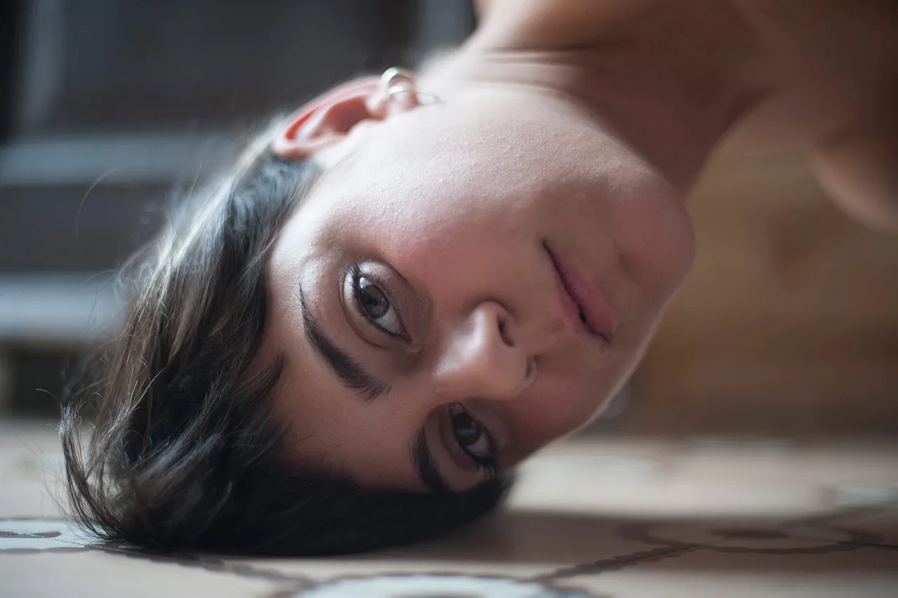 Alejandra Pastrana Asfixia Metalmagazine 4.jpg