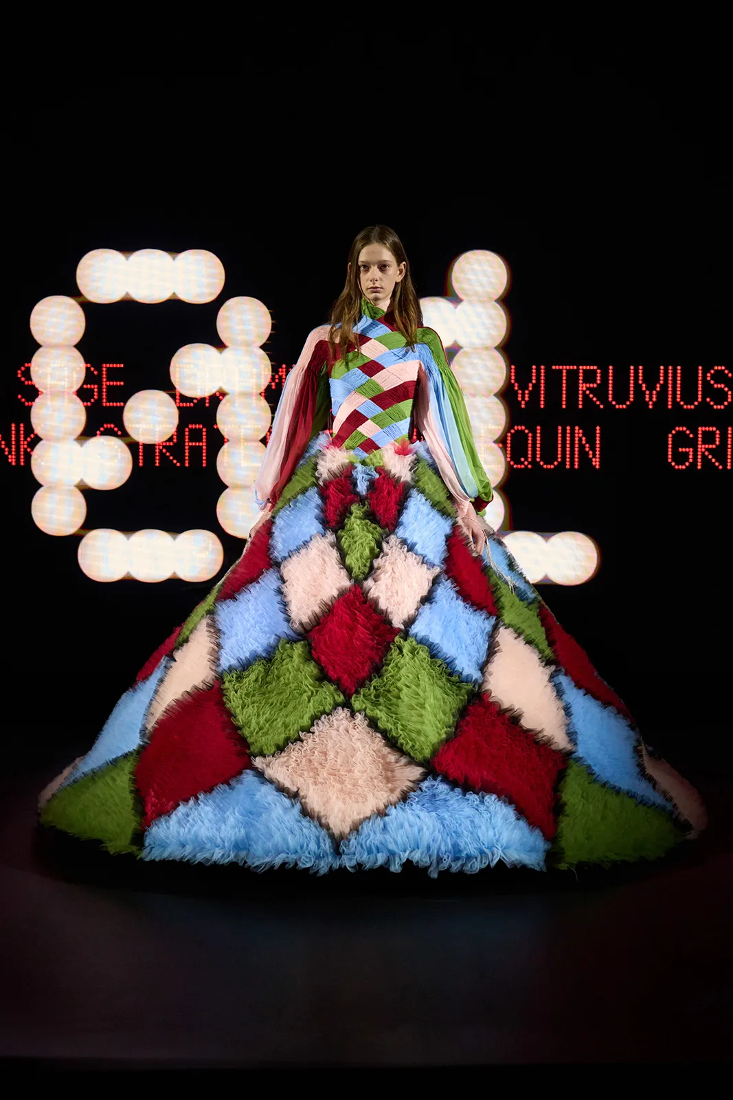 Valentino-Haute-Couture-2025_2