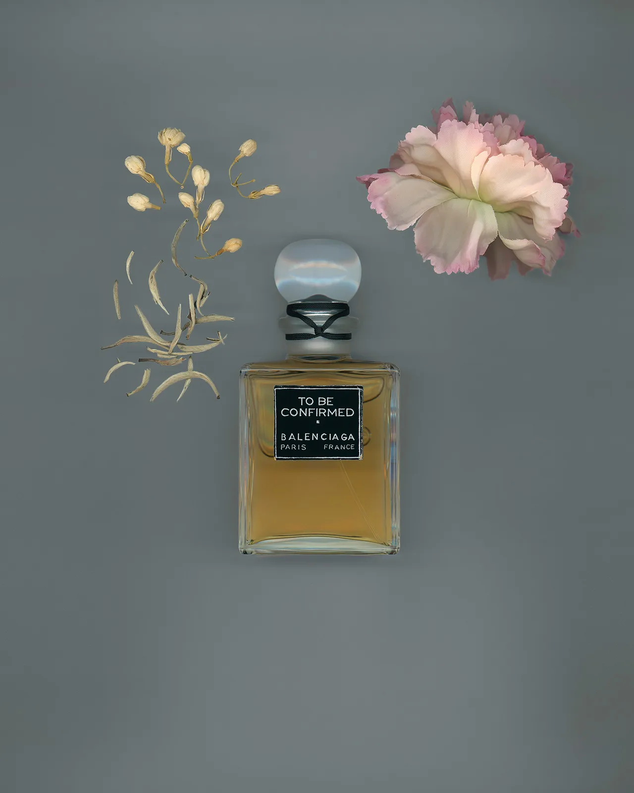 BALENCIAGA-FRAGRANCE-COLLECTION-TO-BE-CONFIRMED-MOOD