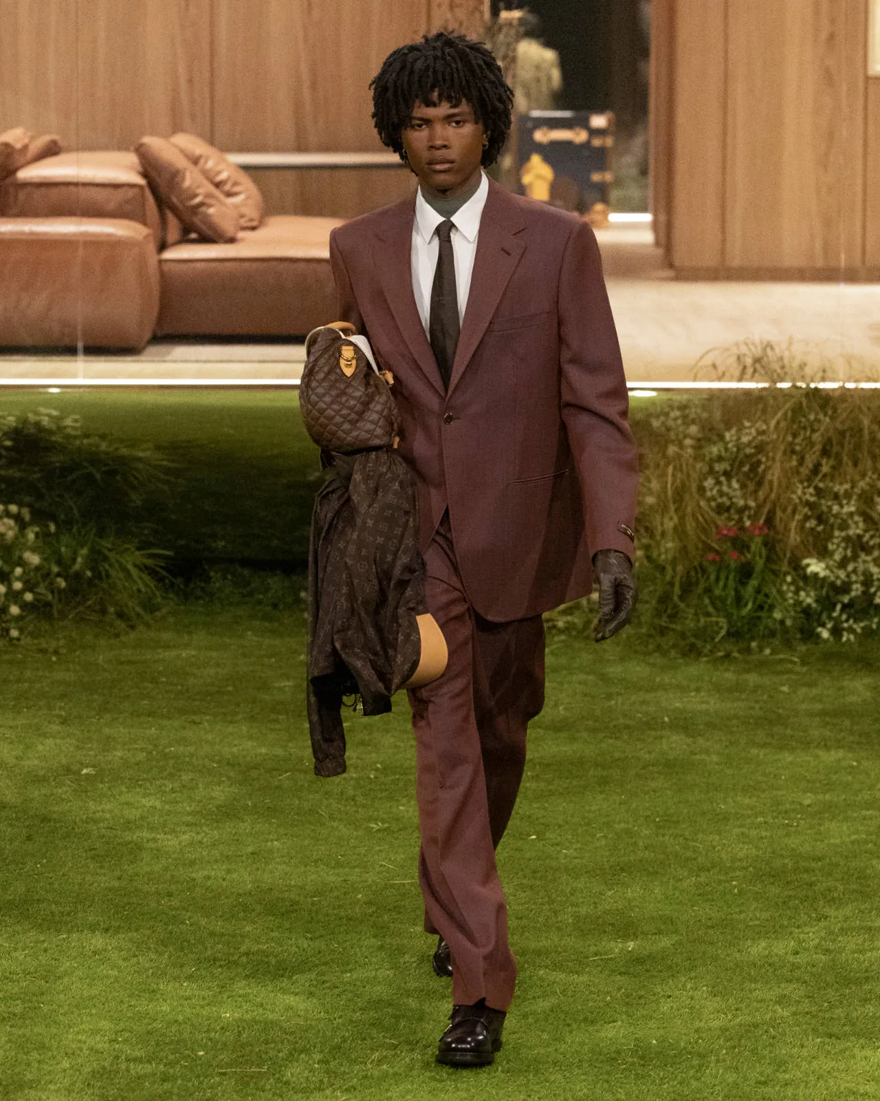 LOUIS-VUITTON-MEN-FALL-WINTER-2026_23