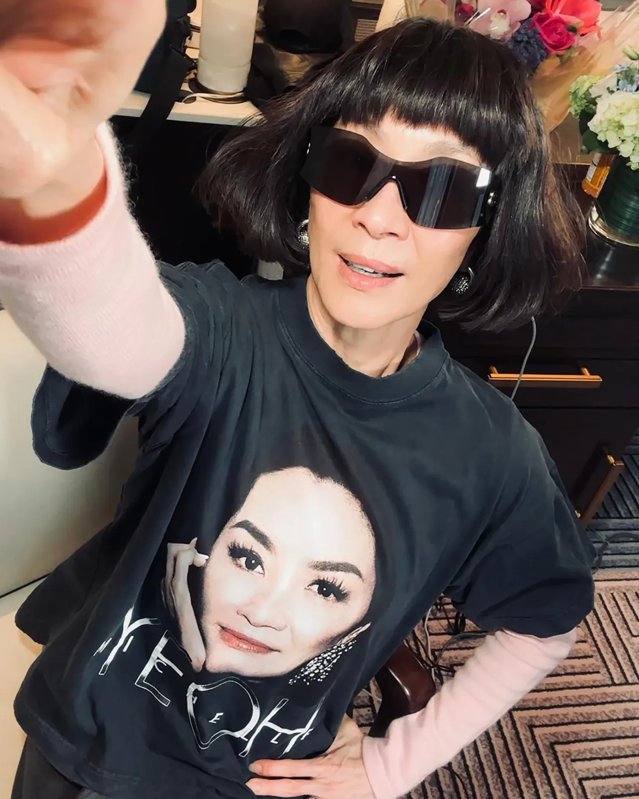 BALENCIAGA-AMBASSADOR-FANCLUB-SERIES-MICHELLE-YEOH-SELFIE-IMAGE