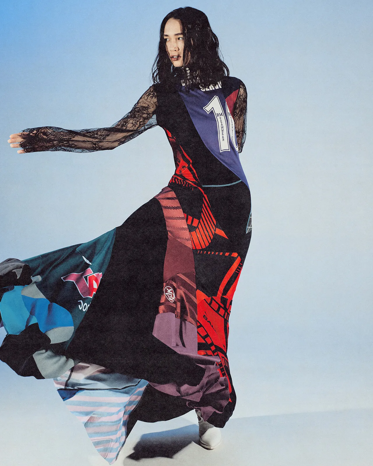 Ksenia Schnaider Metalmagazine 3