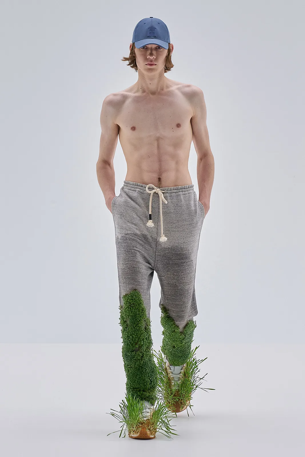 Loewe S S23 Mens Show Runway Look 13 Front Rgb Cropped 2x3 13