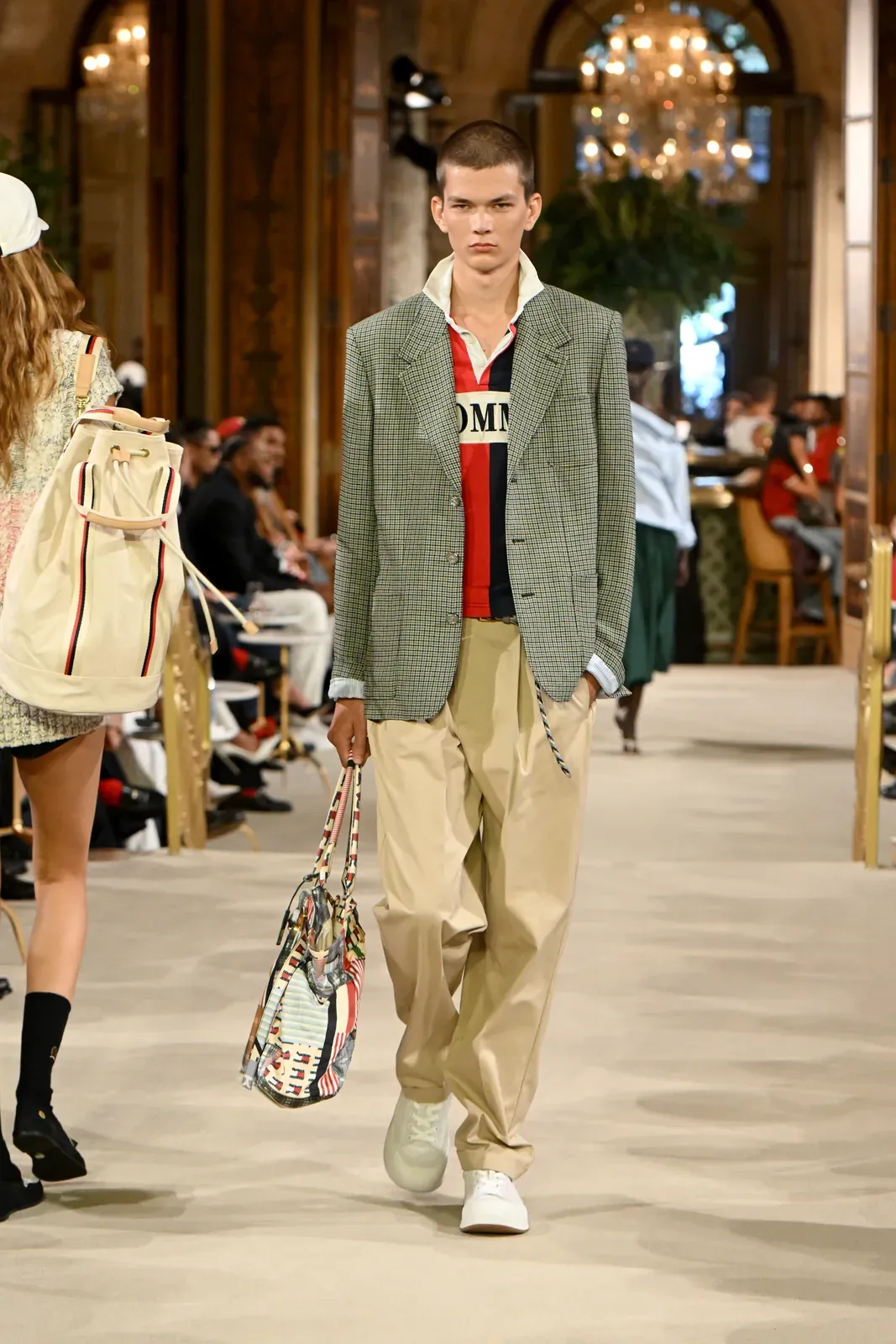 metal-tommy-hilfiger-spring-2027-40.webp