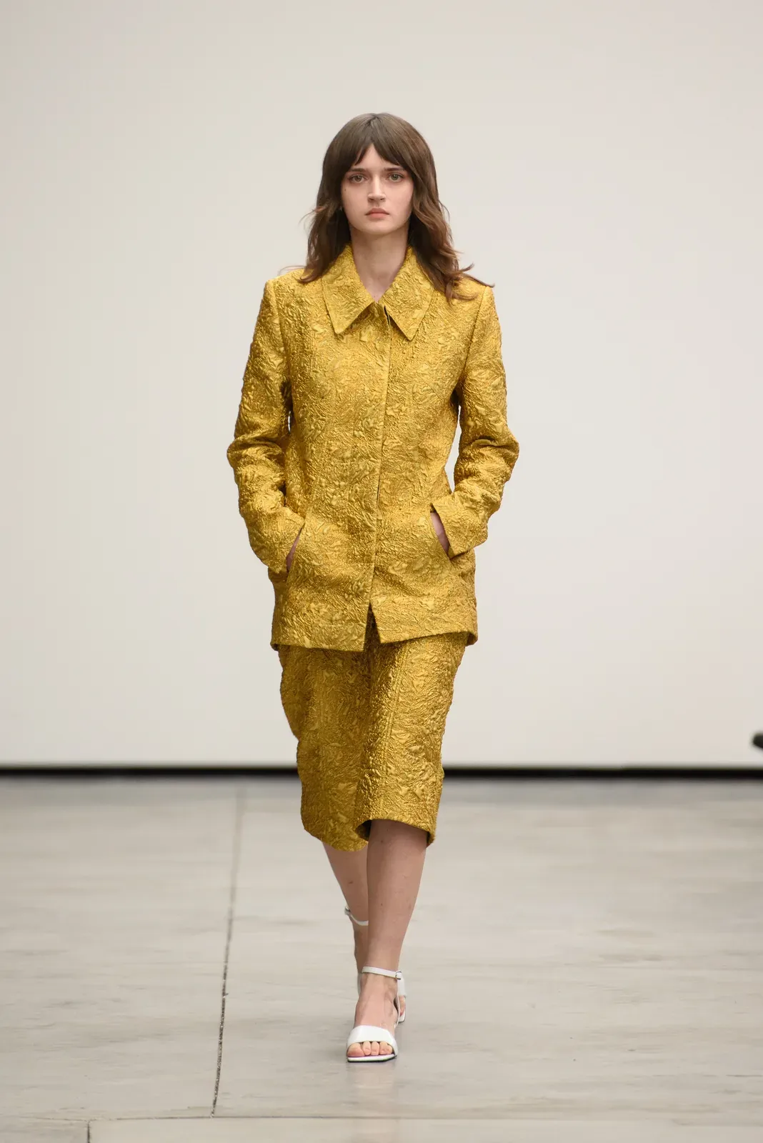 metal-mercedes-benz-fashion-week-tbilisi-04-ingorokva-06