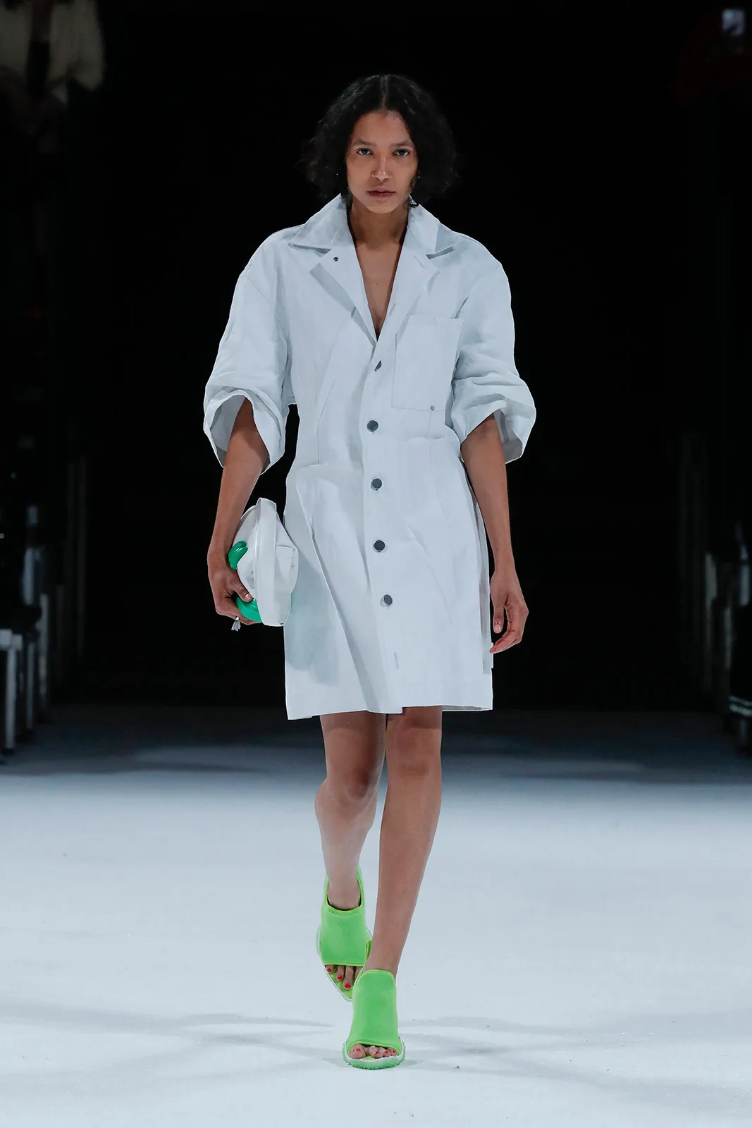Bottega Veneta Salon 03   Look 01