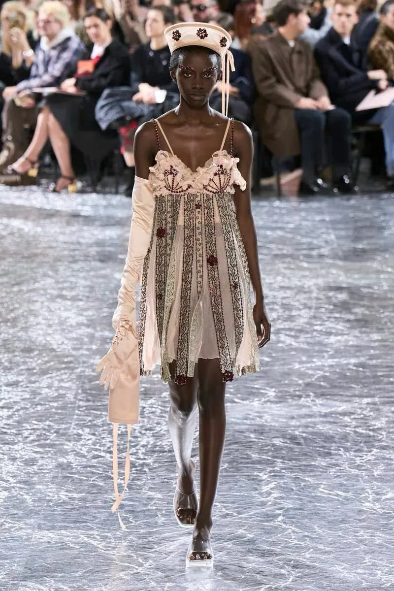 JeanPaulGaultier-HauteCouture_ss24_6.jpg